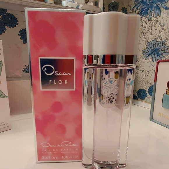 flor oscar de la renta